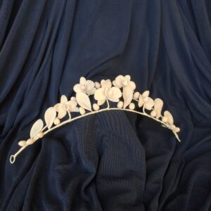 tiara orquídeas marfil