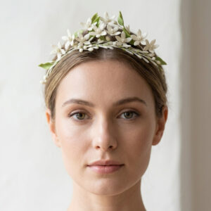 Vintage French inspired bridal crown with orange blossoms, leaves and botanical details made by hand.